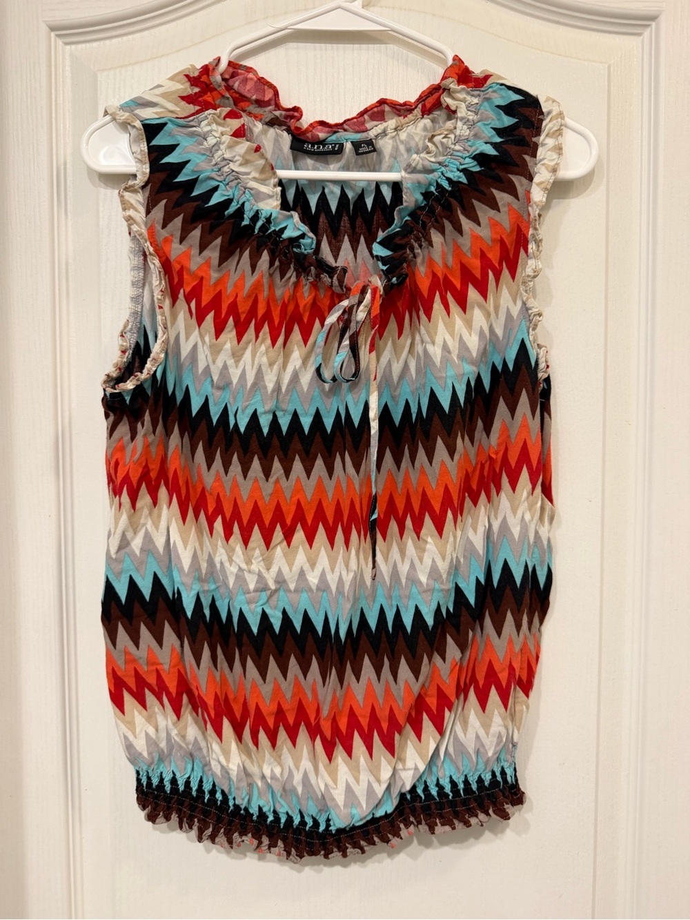 a.n.a Multicolor Zigzag Ruffle Neck Sleeveless Top